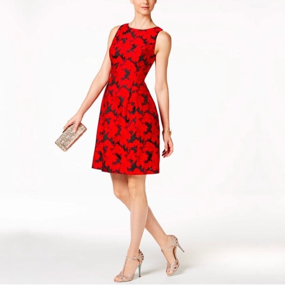 Tommy Hilfiger Floral Jacquard Dress Size 2 A Line Sleeveless Red and Black - Picture 1 of 11